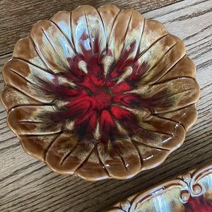 VINTAGE Japan drip glaze 1970s bowl scalloped floral